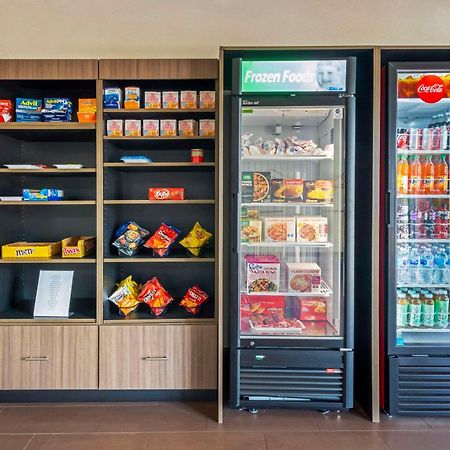 Comfort Inn & Suites Fort Lauderdale West Turnpike Lauderdale Lakes Εξωτερικό φωτογραφία
