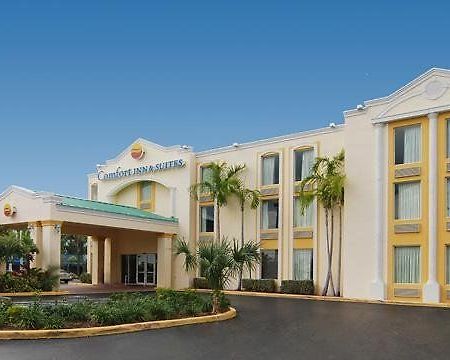 Comfort Inn & Suites Fort Lauderdale West Turnpike Lauderdale Lakes Εξωτερικό φωτογραφία
