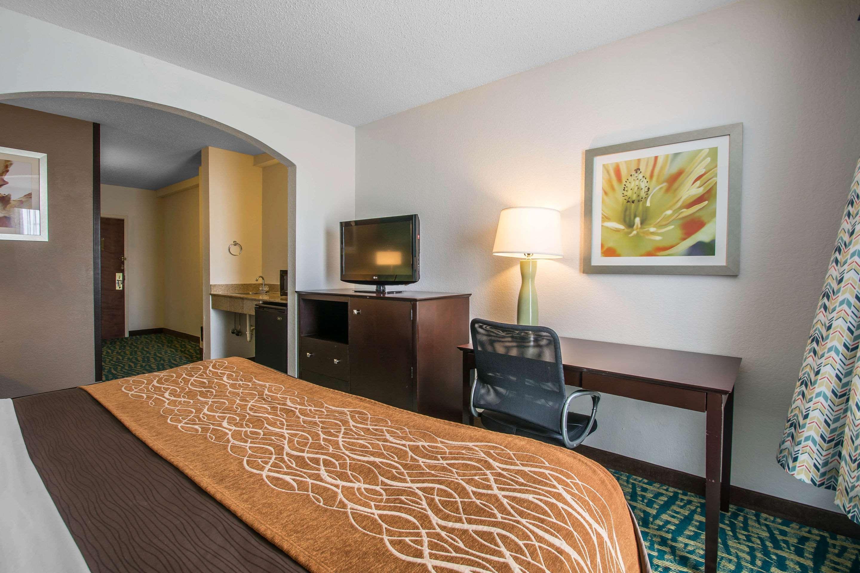 Comfort Inn & Suites Fort Lauderdale West Turnpike Lauderdale Lakes Εξωτερικό φωτογραφία